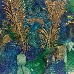 Decorative Peacock Feather Wreath in Teal, Blue & Gold. 21 inches round.